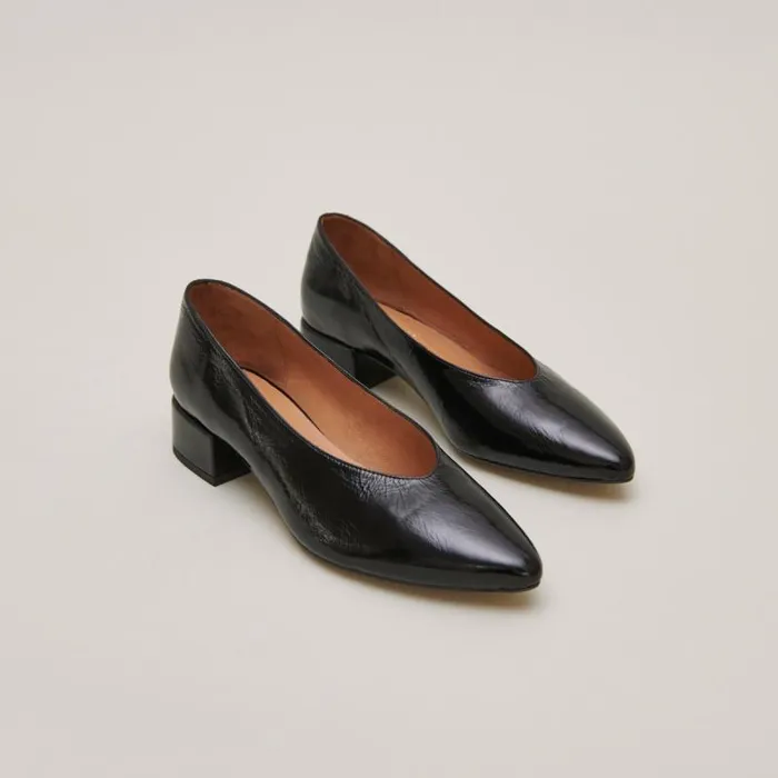 Women Ballerinas With Heels And Pointed Toes Black JONAK Ballet Flats