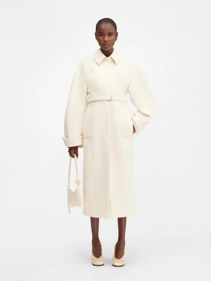 Women Coats and Jackets JACQUEMUS The Bari Coat Offwhite