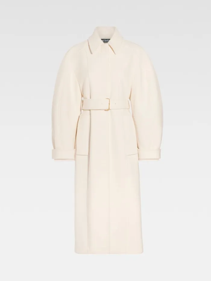 Women Coats and Jackets JACQUEMUS The Bari Coat Offwhite Women Coats and Jackets JACQUEMUS The Bari Coat Offwhite