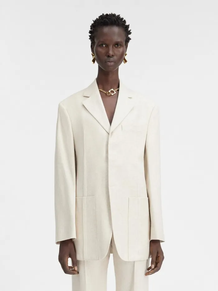 Women Coats and Jackets JACQUEMUS The Man039s Jacket Light Beige Women Coats and Jackets JACQUEMUS The Man039s Jacket Light Beige