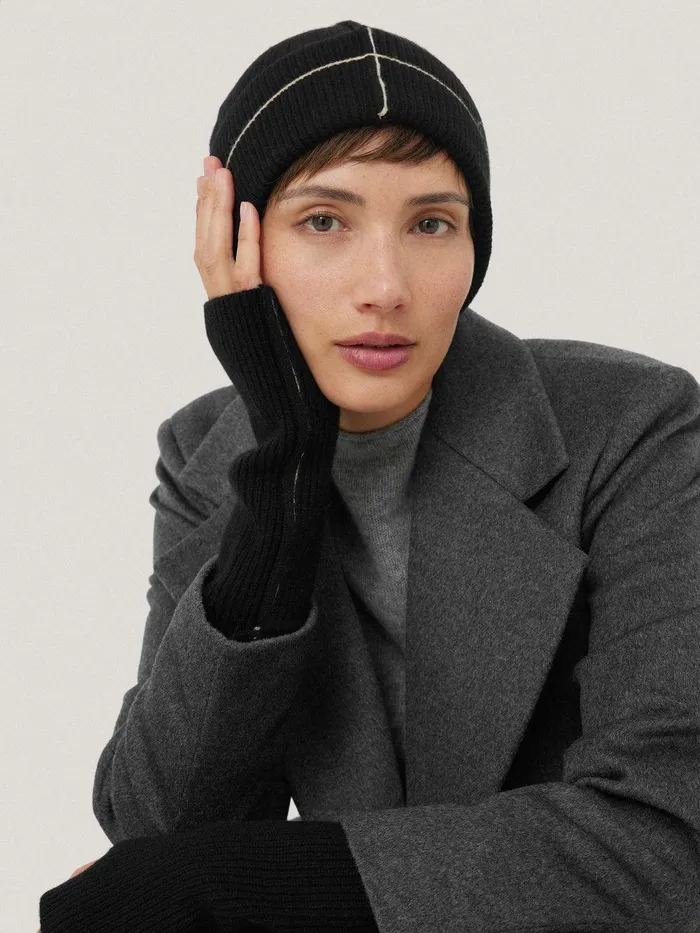 Women Contrast Stitch Mitten Black Jigsaw Knitwear and Cashmere