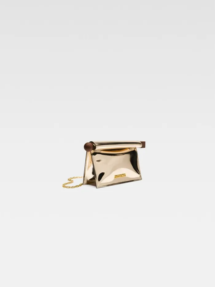 Women Crossbody and Handbags JACQUEMUS The Small Rond Carr Clutch Gold Women Crossbody and Handbags JACQUEMUS The Small Rond Carr Clutch Gold