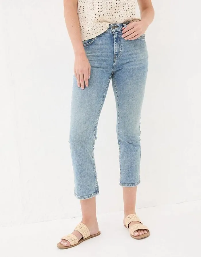 Women FatFace Jeans and Dungarees Capri Sway Cropped Jeans Light Denim Blue