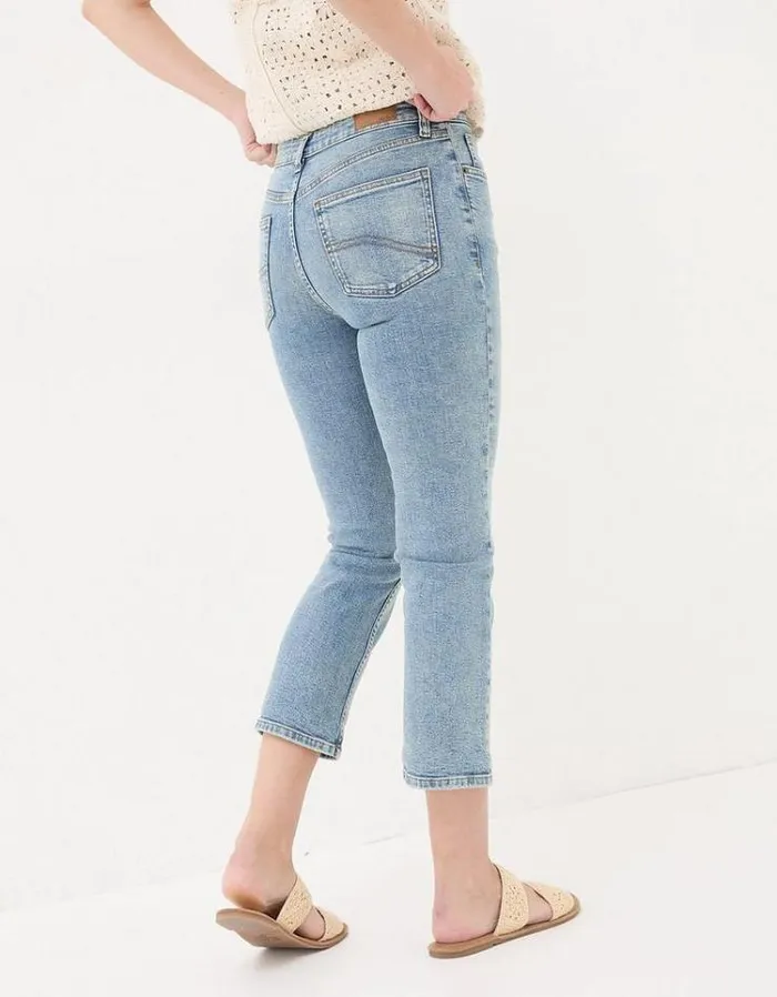 Women FatFace Jeans and Dungarees Capri Sway Cropped Jeans Light Denim Blue