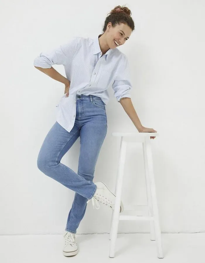 Women FatFace Jeans and Dungarees Sway Slim Leg Comfort Stretch Jeans Vintagepale