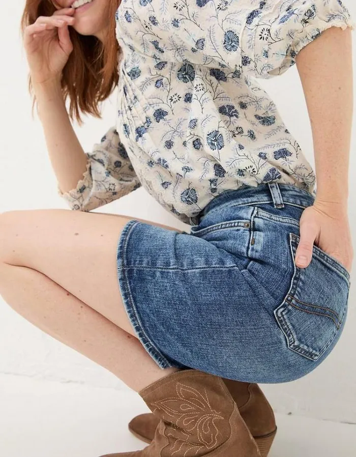 Women FatFace Vacation Shop Darley Denim Shorts Vintage Blue