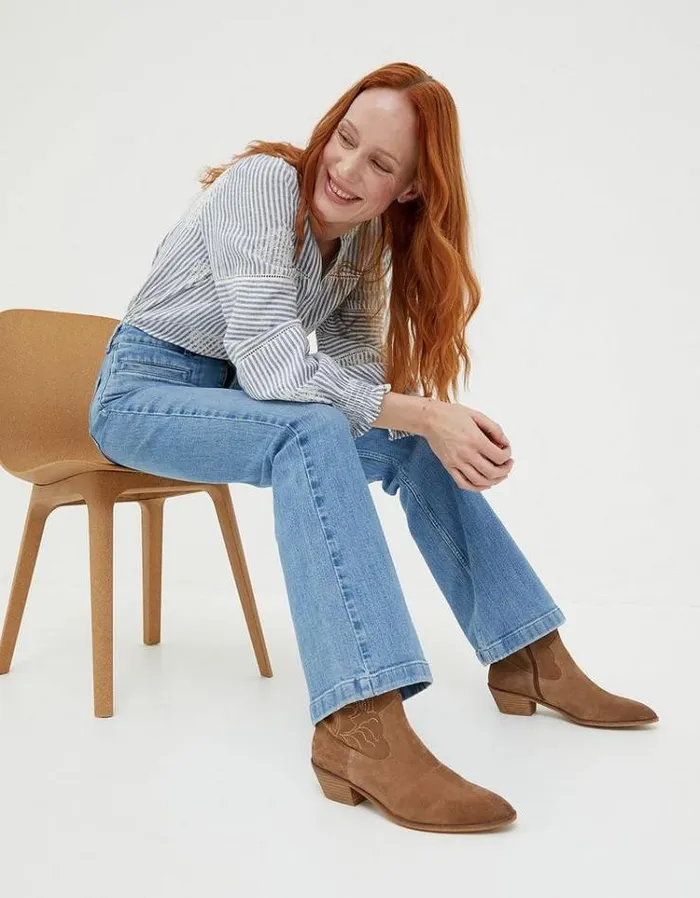 Women FatFace Women039s Sale Fly Flare Jeans Light Vintage Blue