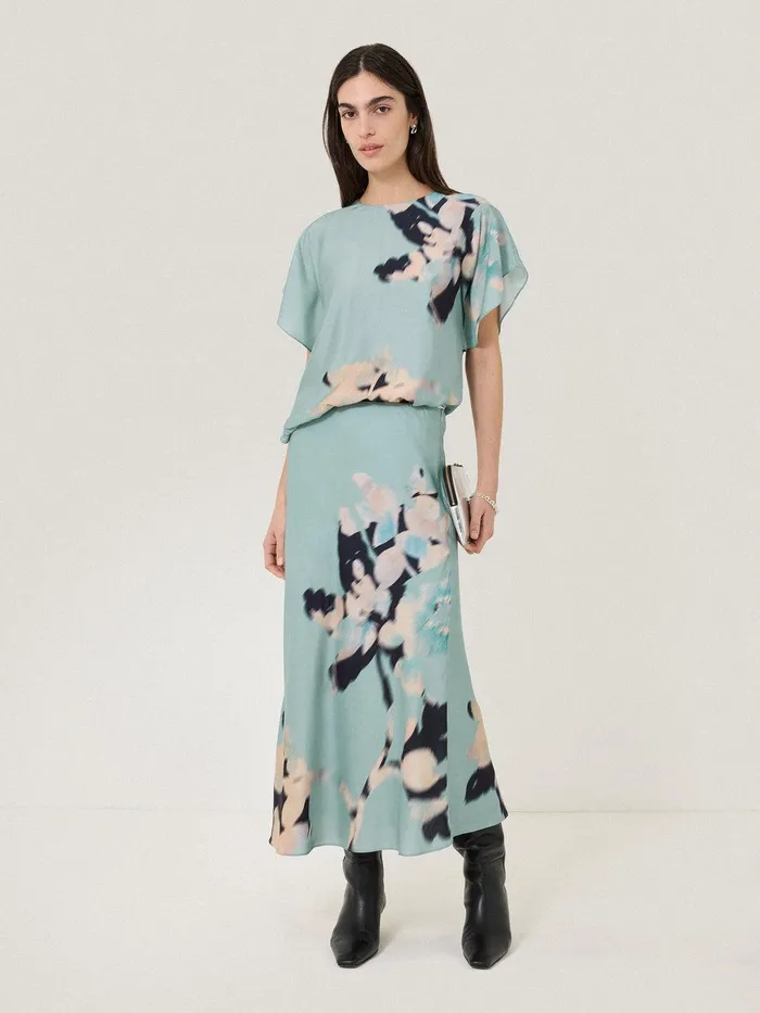 Women Floral Drift Silk Blend Top Blue Jigsaw Shirts and Tops
