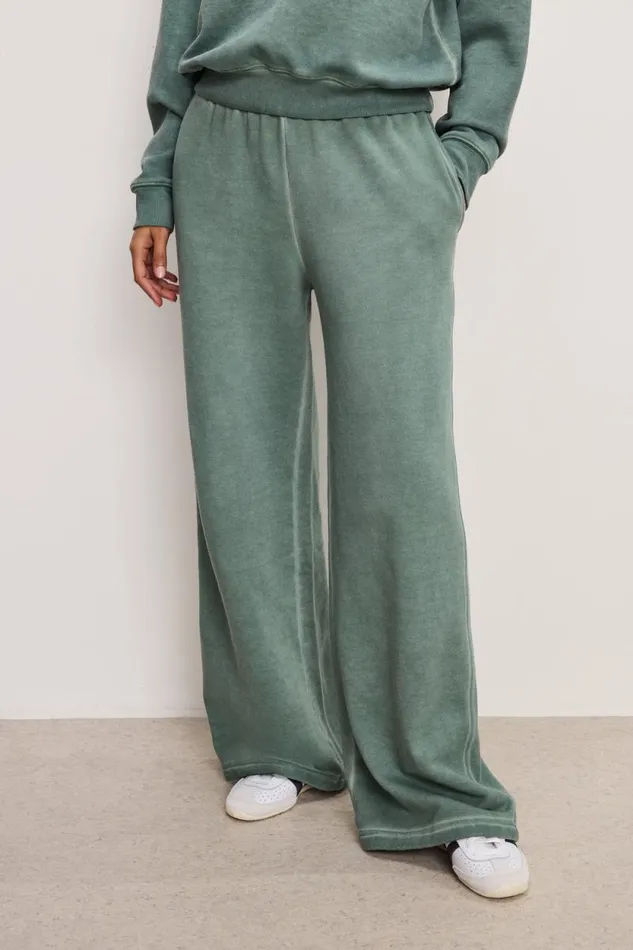 Women GOOD AMERICAN Pants BRUSHED FLEECE WIDE LEGSWEATPANTS Washed Fatigue Green001 Women GOOD AMERICAN Pants BRUSHED FLEECE WIDE LEGSWEATPANTS Washed Fatigue Green001