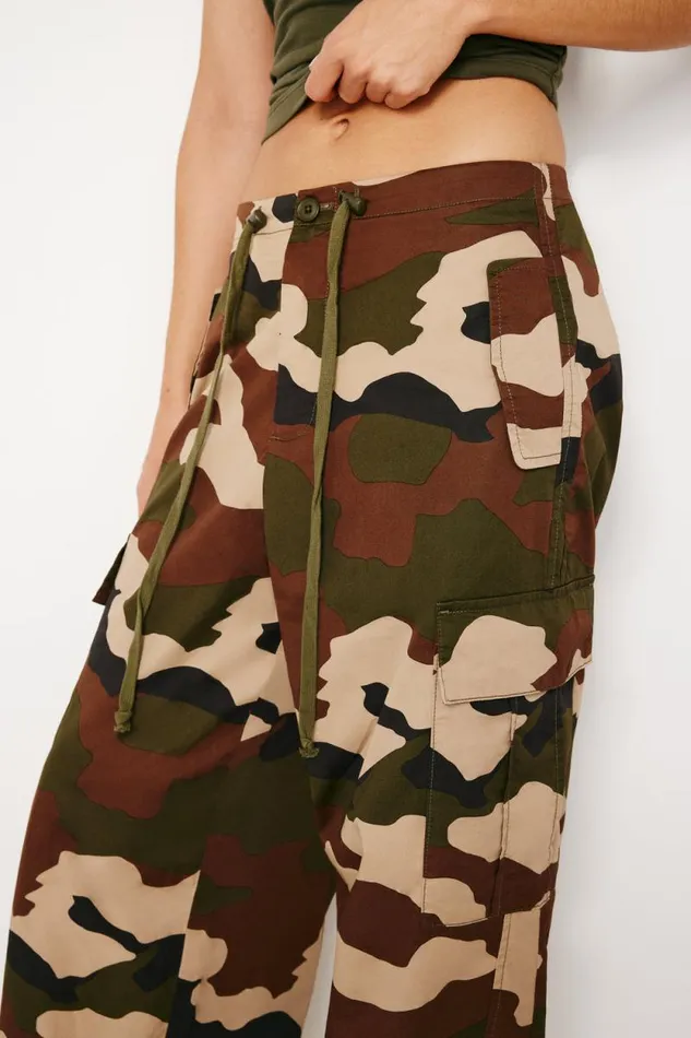 Women GOOD AMERICAN Pants PARACHUTEPANTS Fatigue Greenc Amo01