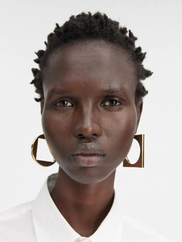 Women Jewellery JACQUEMUS The Rond Carr Hoops Earrings Light Gold Women Jewellery JACQUEMUS The Rond Carr Hoops Earrings Light Gold