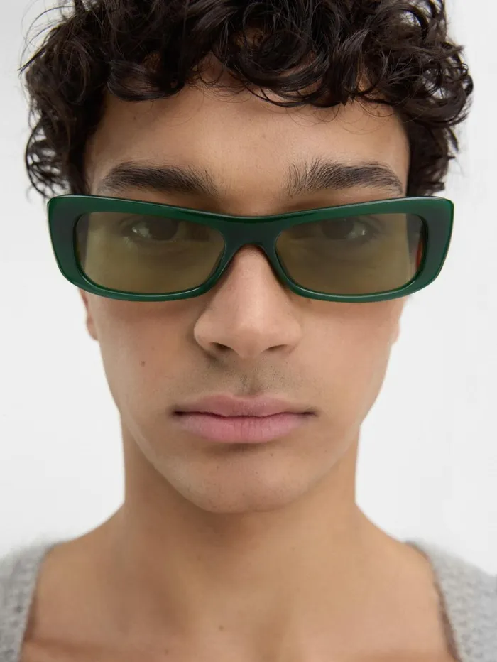 WomenMen Sunglasses JACQUEMUS The Capri Sunglasses Dark Green WomenMen Sunglasses JACQUEMUS The Capri Sunglasses Dark Green