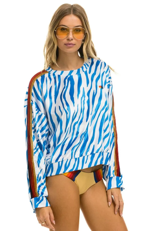 WomenMen Tops Aviator Nation CLASSIC VELVET RELAXED SWEATSHIRT 8211 BLUE TIGER WomenMen Tops Aviator Nation CLASSIC VELVET RELAXED SWEATSHIRT 8211 BLUE TIGER