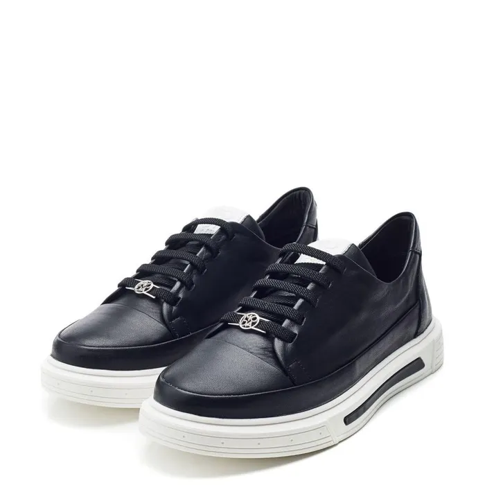 Women Moda In Pelle Black Trainers Bailiee Black Leather