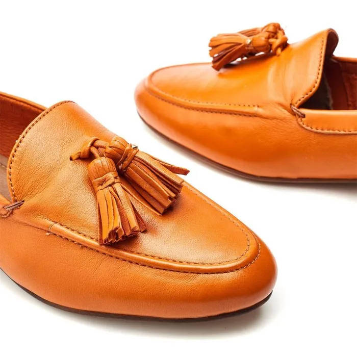 Women Moda In Pelle Brogues And Loafers Ellmia Orange Leather