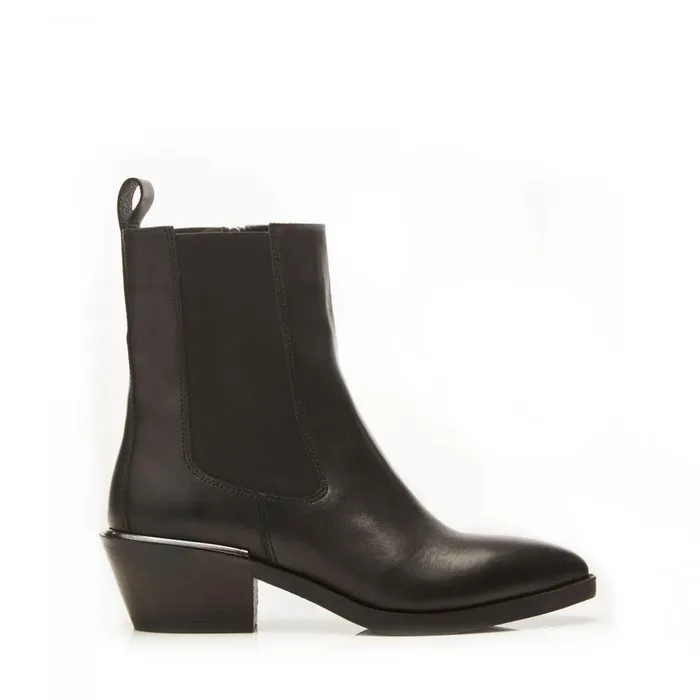 Women Moda In Pelle Chelsea Boots Kaela Black Leather