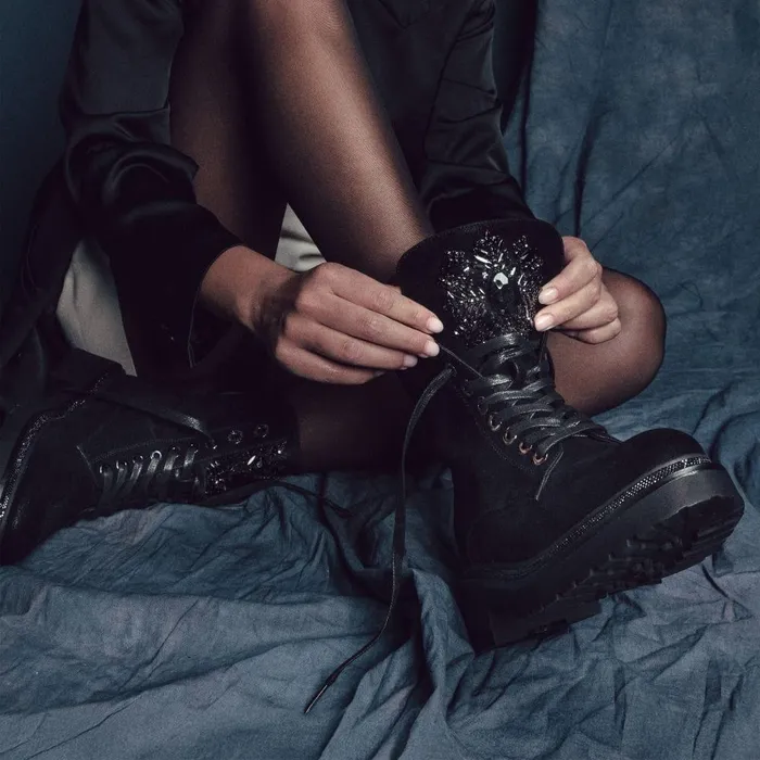 Women Moda In Pelle Chunky Boots Onzaines Black Porvair