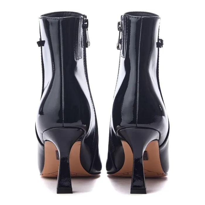 Women Moda In Pelle Heeled And Wedge Boots Pierres Black Patent