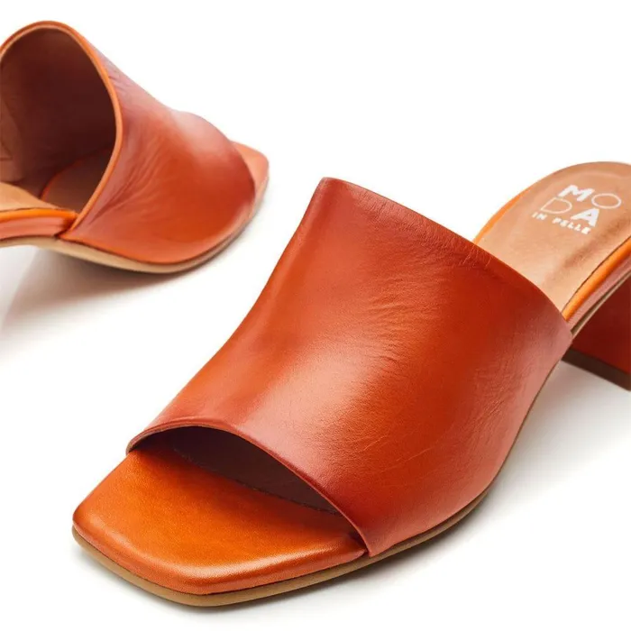 Women Moda In Pelle Heeled Sandals Mikia Orange Leather