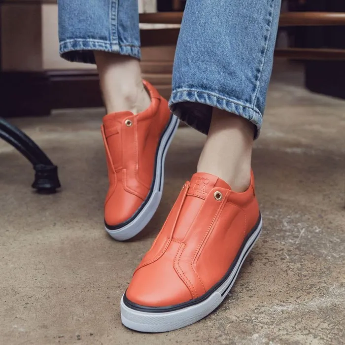 Women Moda In Pelle SlipOn Trainers Bennii Orange Leather