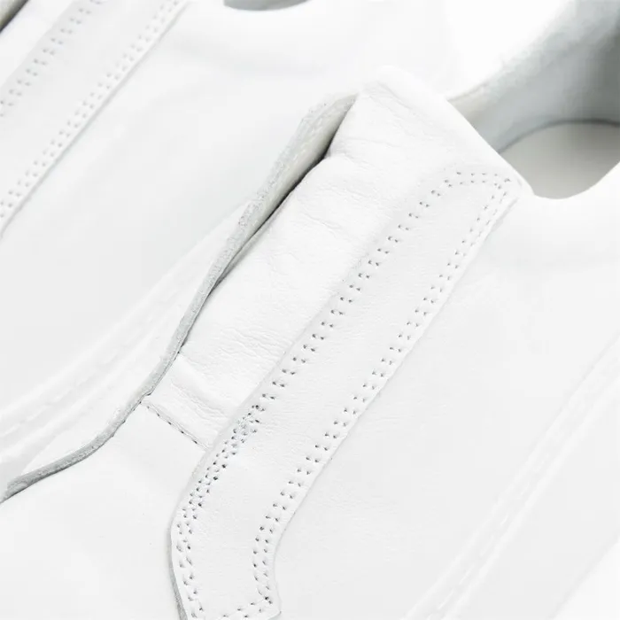 Women Moda In Pelle SlipOn Trainers Bsoleful B Axell White Leather