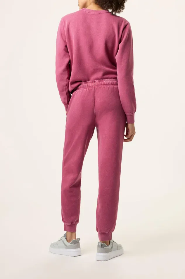 Women Pants and Shorts Fila Sportstyle Linear Logo Jogger 662 Malagagardenia Women Pants and Shorts Fila Sportstyle Linear Logo Jogger 662 Malagagardenia
