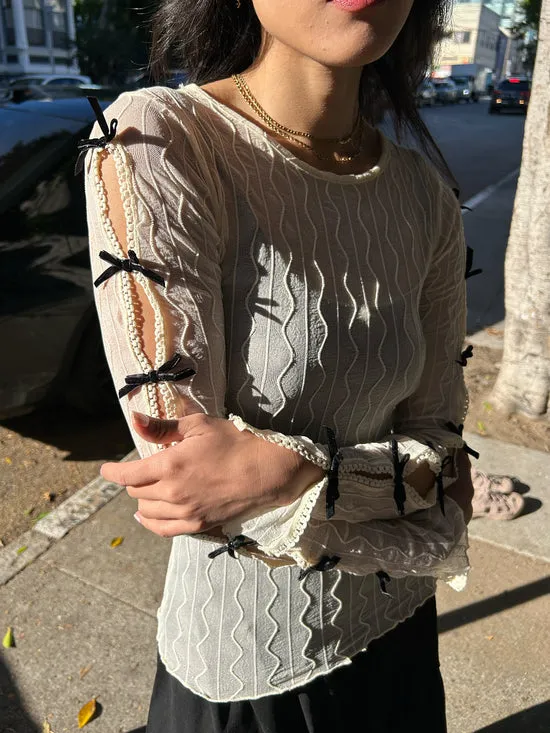 Women Ross Bow Top Cream With Black Bows Tops Lisa Says Gah