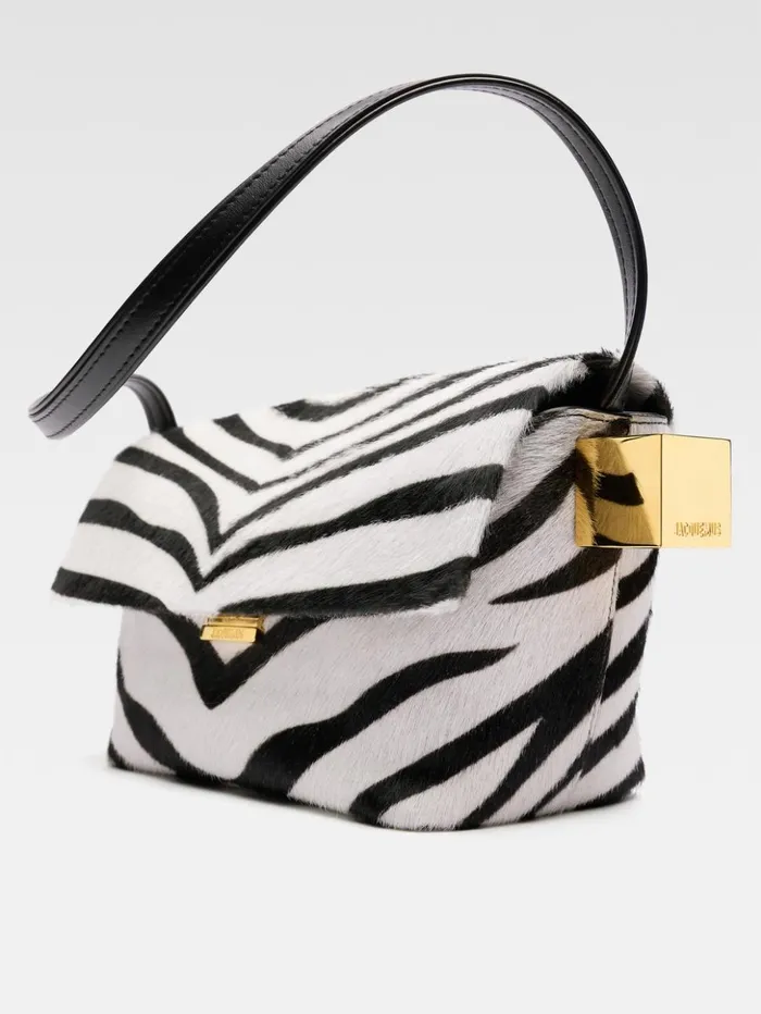 Women Shoulder Bags JACQUEMUS The Rond Carr Black and White Zebra Women Shoulder Bags JACQUEMUS The Rond Carr Black and White Zebra