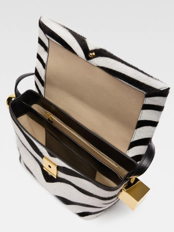 Women Shoulder Bags JACQUEMUS The Rond Carr Black and White Zebra Women Shoulder Bags JACQUEMUS The Rond Carr Black and White Zebra