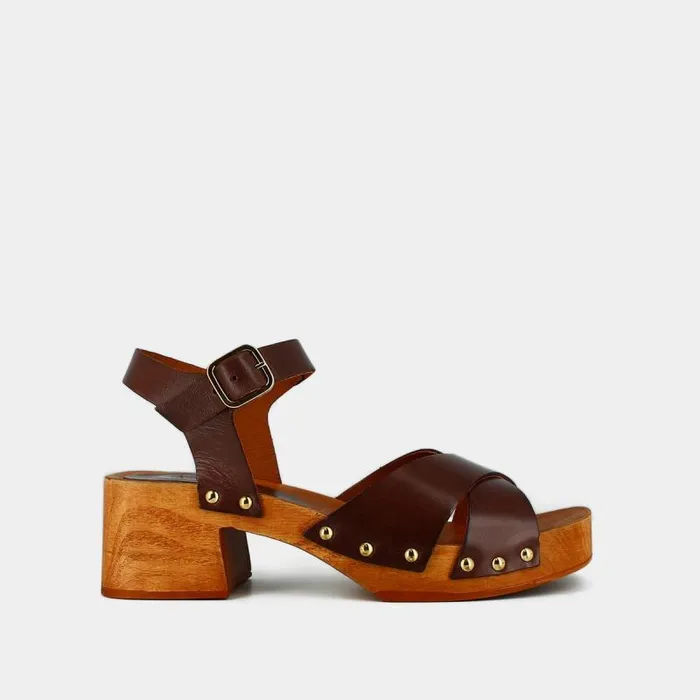 Women Studded Sandals And Crossed Straps Brown JONAK Sandals