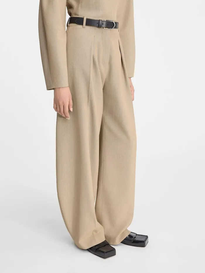 Women Suits JACQUEMUS The Ovalo Pants Beige Women Suits JACQUEMUS The Ovalo Pants Beige
