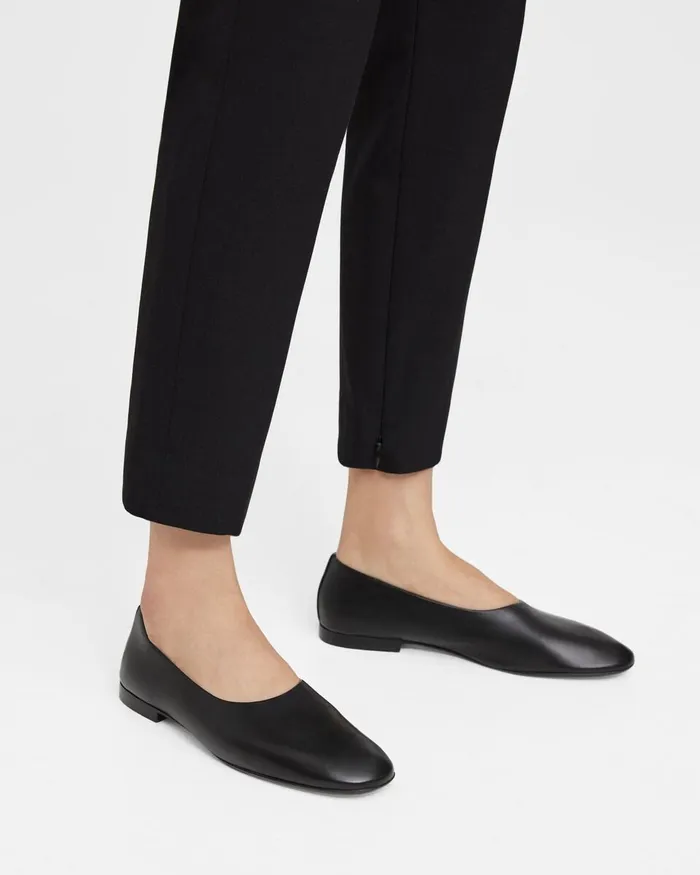 Women Theory Shoes Round Flat In Leather Black