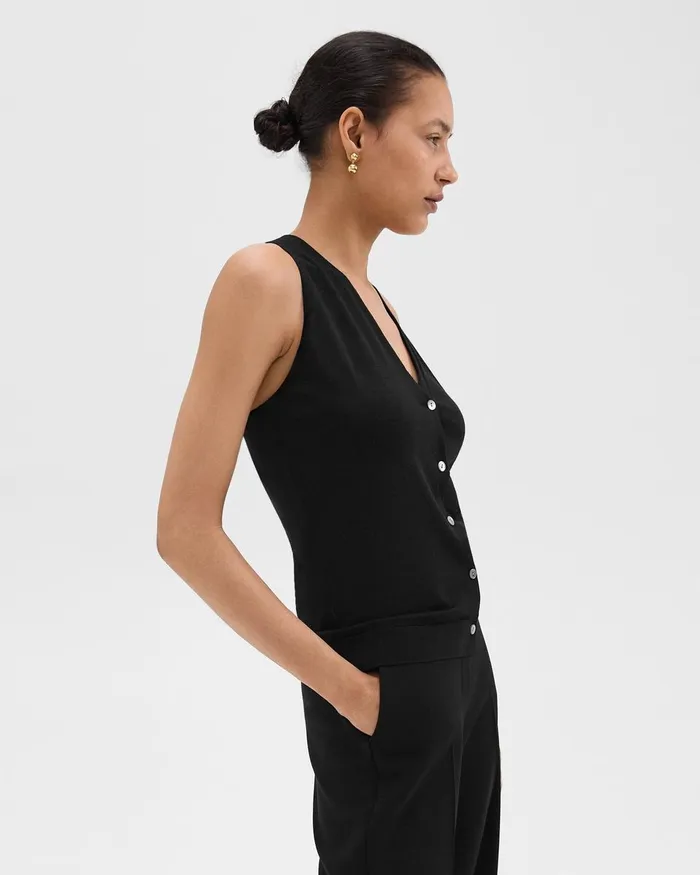 Women Theory Sweaters Cardigans Slim Sweater Vest In Regal Wool Black