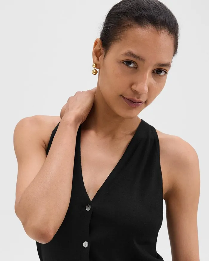 Women Theory Sweaters Cardigans Slim Sweater Vest In Regal Wool Black