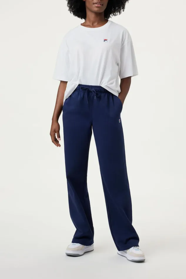 Women Tops and TShirts Fila Classic Relaxed Tee 100 White Women Tops and TShirts Fila Classic Relaxed Tee 100 White