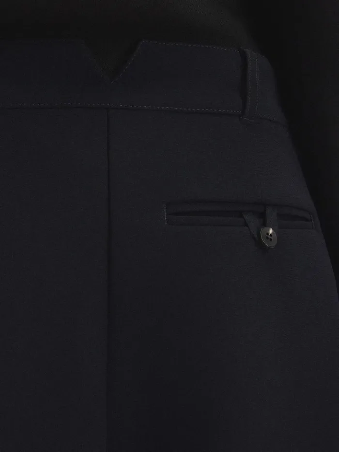 Women Trousers and Shorts JACQUEMUS The Ovalo Bermuda Shorts Black Women Trousers and Shorts JACQUEMUS The Ovalo Bermuda Shorts Black