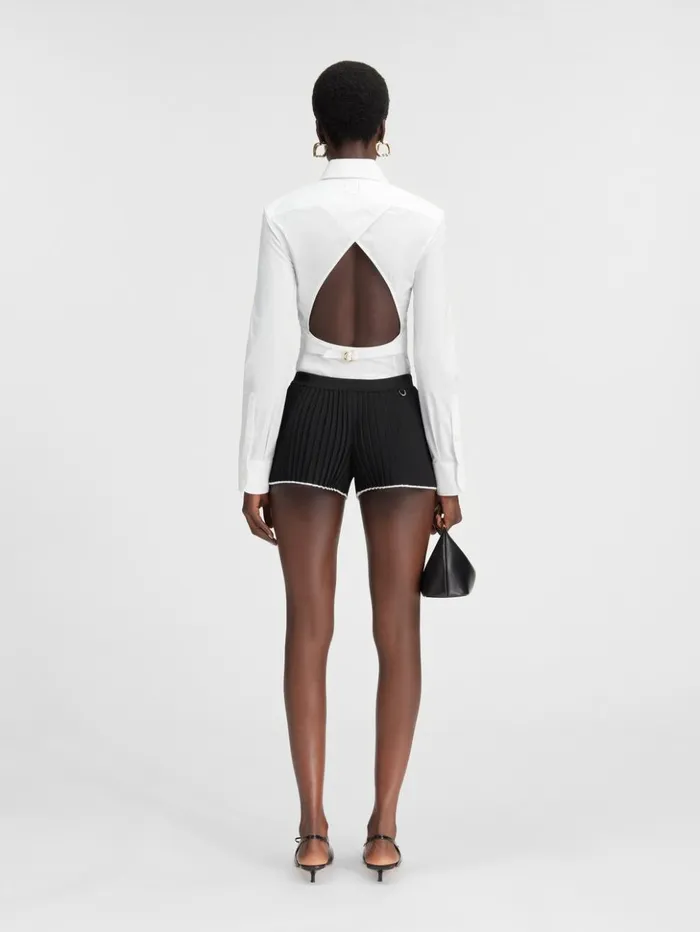Women Trousers and Shorts JACQUEMUS The Pleated Knit Shorts Black Women Trousers and Shorts JACQUEMUS The Pleated Knit Shorts Black